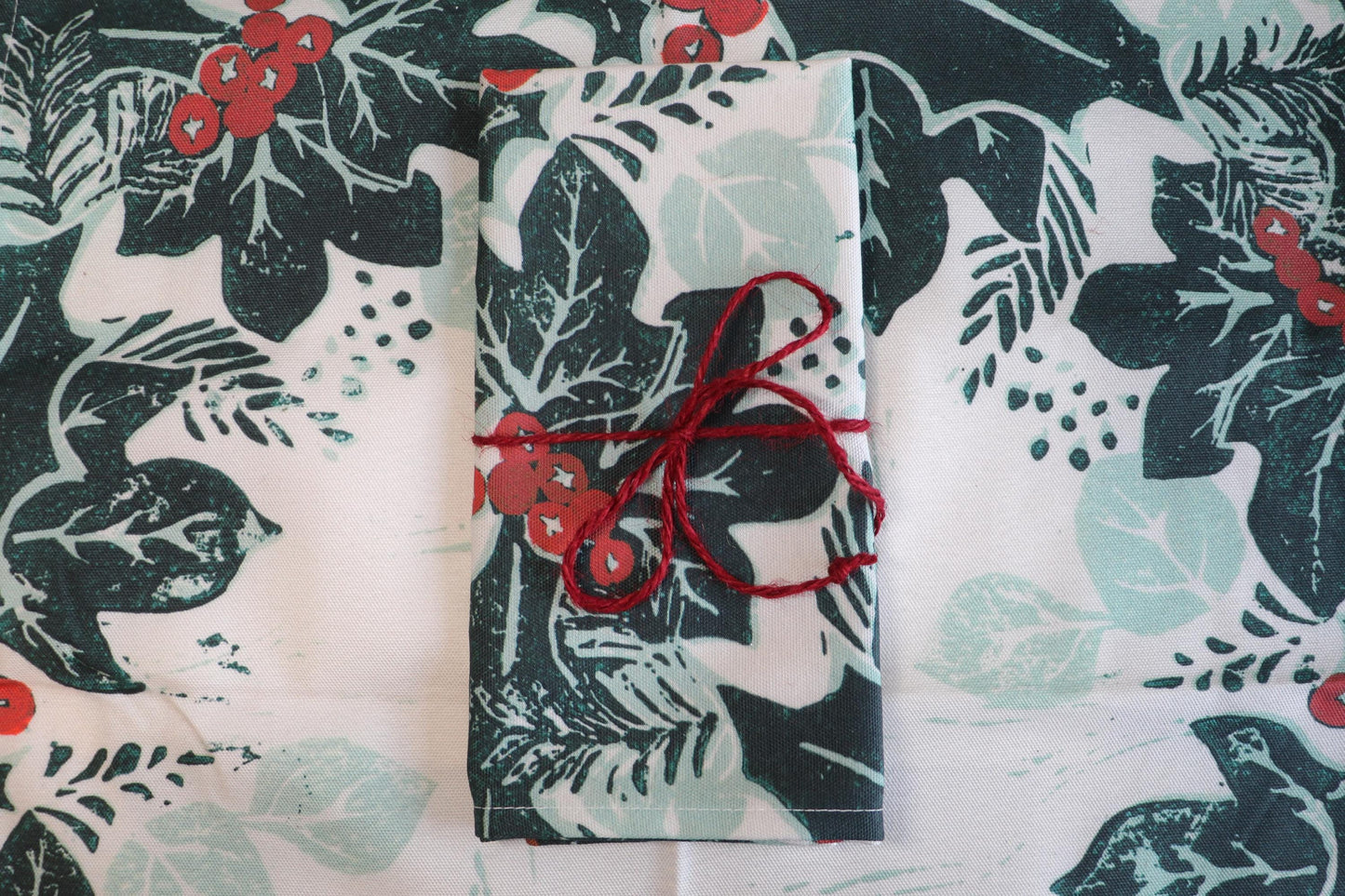 Christmas Wreath - Tea Towel